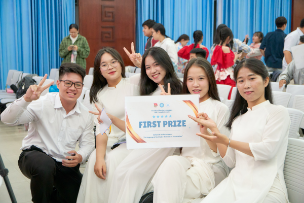 HỘI DIỄN VĂN NGHỆ CHÀO MỪNG NGÀY NHÀ GIÁO VIỆT NAM 20/11 - GIAI ĐIỆU TRI ÂN