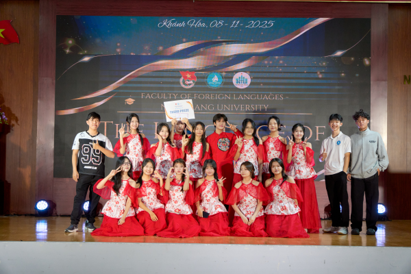 HỘI DIỄN VĂN NGHỆ CHÀO MỪNG NGÀY NHÀ GIÁO VIỆT NAM 20/11 - GIAI ĐIỆU TRI ÂN