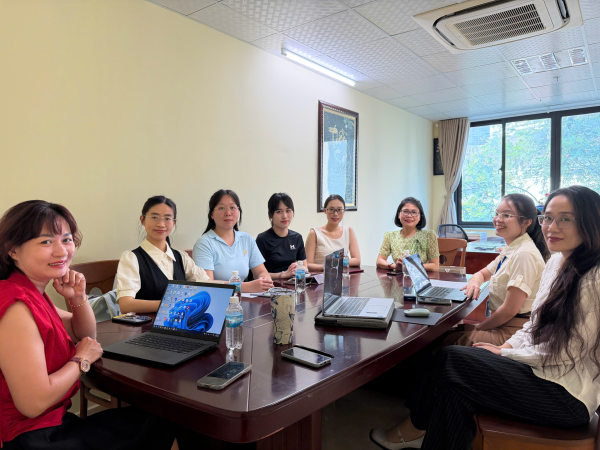 KHOA NGOẠI NGỮ ĐÓN TIẾP HỌC VIÊN TRUNG QUỐC ĐẾN THỰC TẬP GIẢNG DẠY