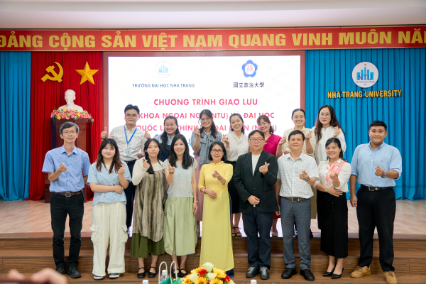 KHOA NGOẠI NGỮ (NTU) GẶP GỠ VÀ GIAO LƯU CÙNG ĐOÀN ĐẠI BIỂU ĐẠI HỌC QUỐC LẬP CHÍNH TRỊ ĐÀI LOAN (NCCU)