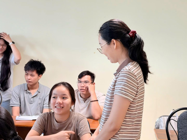 ✦ CÂU LẠC BỘ TIẾNG ANH NTUEC - NTU English CLub- ĐỒNG HÀNH CÙNG SINH VIÊN NĂM 1, NĂM 2 ✦