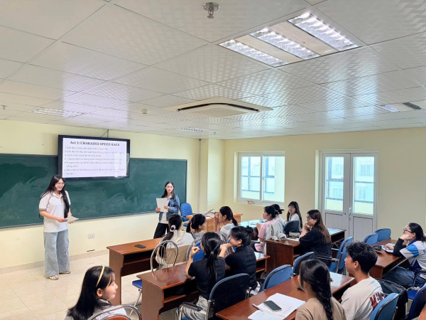 ✦ CÂU LẠC BỘ TIẾNG ANH NTUEC - NTU English CLub- ĐỒNG HÀNH CÙNG SINH VIÊN NĂM 1, NĂM 2 ✦