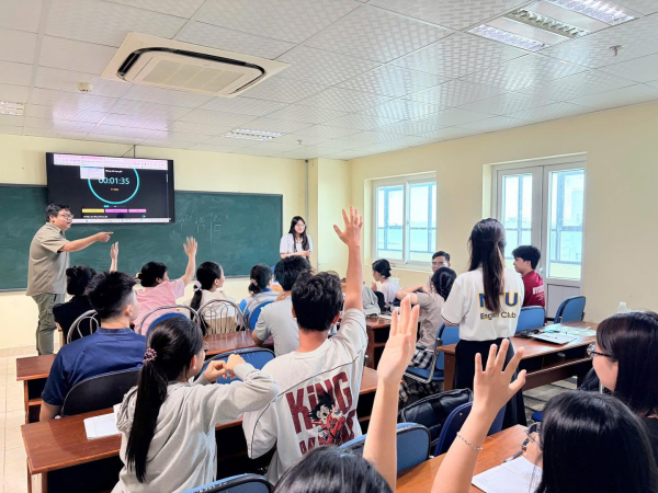 ✦ CÂU LẠC BỘ TIẾNG ANH NTUEC - NTU English CLub- ĐỒNG HÀNH CÙNG SINH VIÊN NĂM 1, NĂM 2 ✦