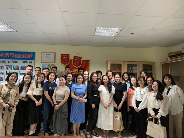 SỰ KIỆN GIAO LƯU THÀNH CÔNG GIỮA ĐOÀN THỰC TẬP SINH CAO HỌC TESOL KHÓA 2022 CỦA ĐẠI HỌC KHOA HỌC XÃ HỘI VÀ NHÂN VĂN - ĐH QUỐC GIA TP. HỒ CHÍ MINH VÀ KHOA NGOẠI NGỮ ĐẠI HỌC NHA TRANG